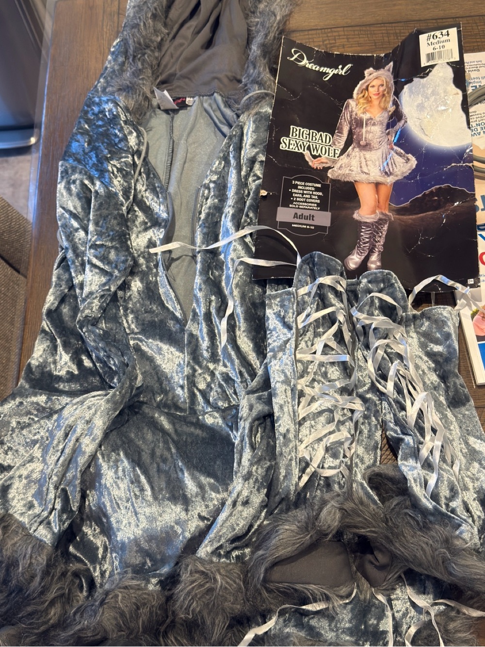 Dreamgirl Big Bad Sexy Wolf Furry Animals Adult Womens Halloween Costume Medium